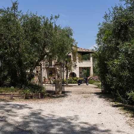 Villa Cri Cri B&B Di Charme - Bike B&B-3